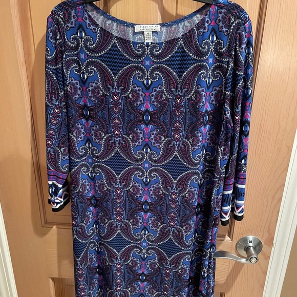 London Style Dresses & Skirts - London Style Collection - Blue Pattern Dress - 18